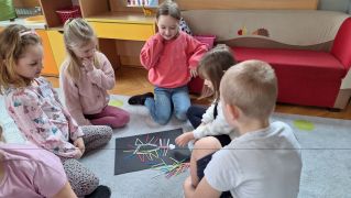 ilustracja do wpisu 
Zwierzęta sprzed milionów lat - dinozaury