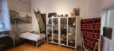 pomieszczenie szpitala Muzeum Farmacji 